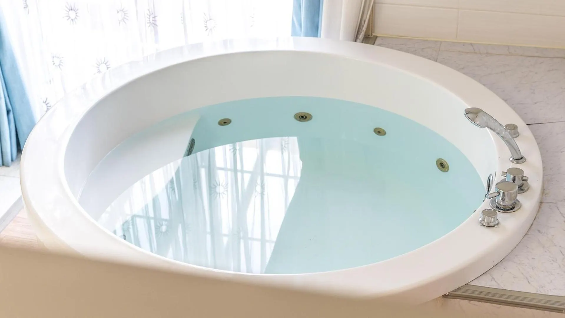 別荘 Seonjaedo Secret Spa Pension インチョン広域市 韓国